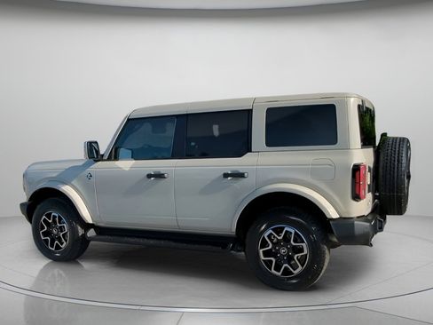 New 2026 Ford Bronco Outer Banks AWD/4WD image 19