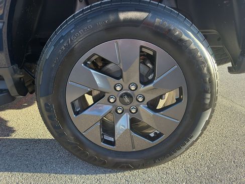Used 2024 Ford F150 Lightning Flash AWD/4WD image 18