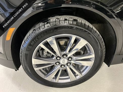 Used 2024 Cadillac XT5 Premium Luxury image 8