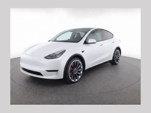 Used 2023 Tesla Model Y Performance AWD/4WD image 1