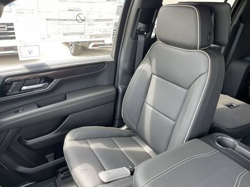 New 2026 GMC Yukon XL Elevation w/ Elevation Premium Package AWD/4WD image 26