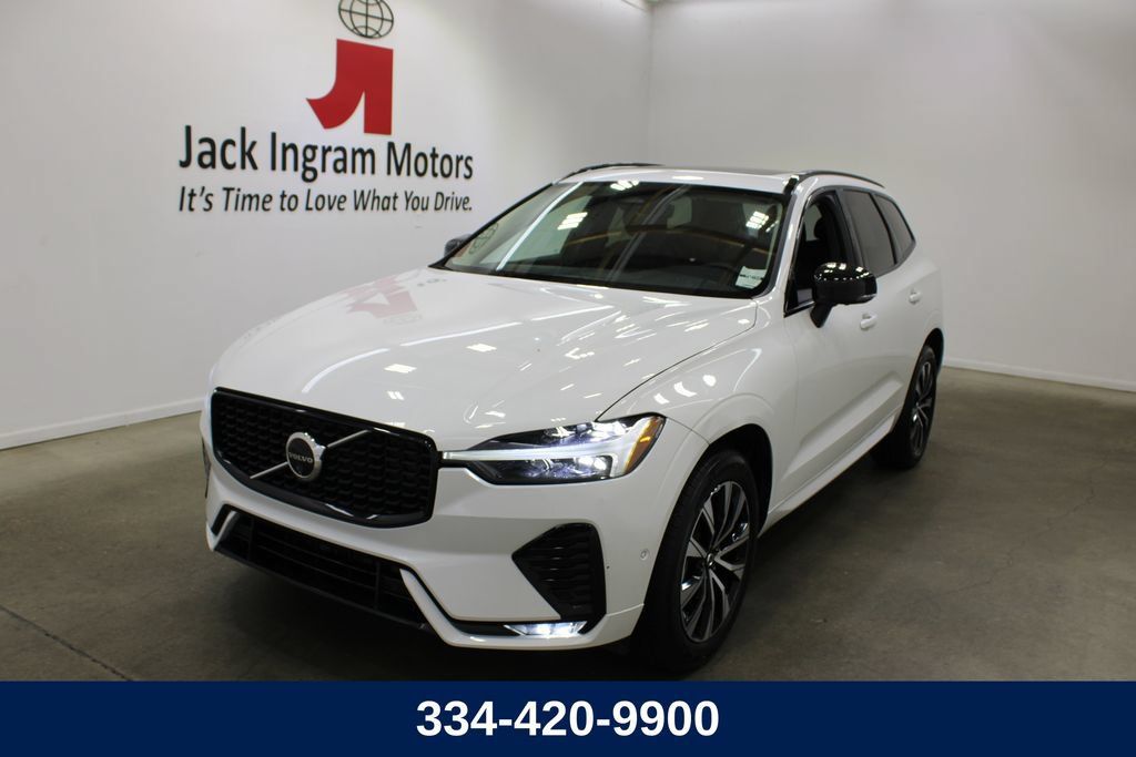 Used 2024 Volvo XC60 B5 Plus AWD/4WD 360° Tour