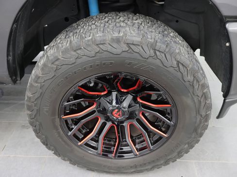 Used 2021 RAM 2500 Big Horn w/ Level B Equipment Group image 3