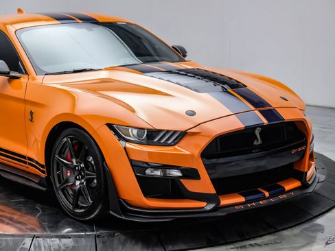 Used 2020 Ford Mustang Shelby GT500 w/ Carbon Fiber Track Pack RWD image 33