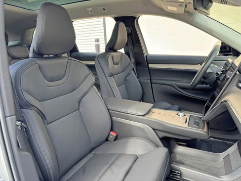 Used 2025 Volvo EX90 Ultra AWD/4WD image 34