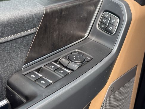 Used 2021 Ford F150 Lariat AWD/4WD image 15