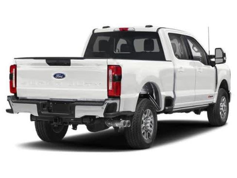 New 2025 Ford F250 XLT w/ FX4 Off-Road Package image 15