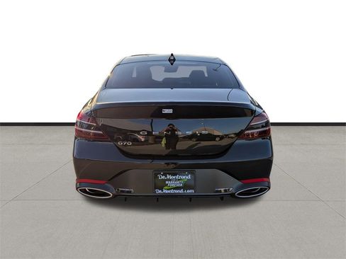 New 2026 Genesis G70 2.5T image 6