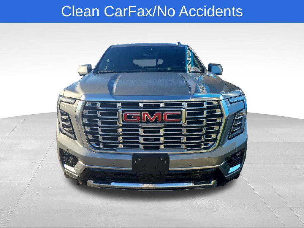 Used 2025 GMC Yukon Denali AWD/4WD image 2
