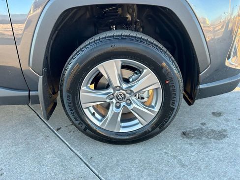 Used 2025 Toyota RAV4 XLE w/ Convenience Package image 29