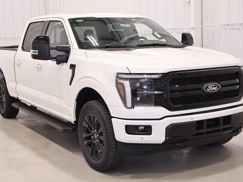 New 2026 Ford F150 Lariat image 3