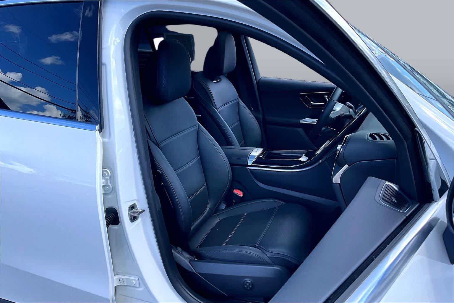 Certified 2026 Mercedes-Benz GLC 300 4MATIC image 8