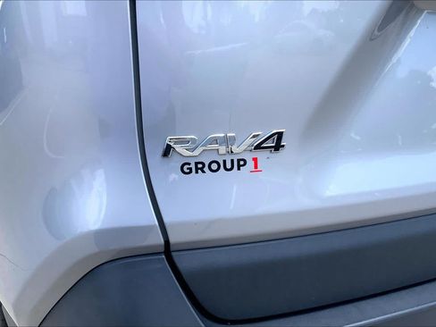 Used 2024 Toyota RAV4 XLE FWD image 32