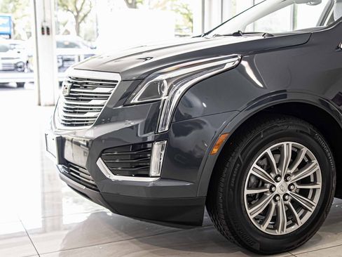 Used 2019 Cadillac XT5 Luxury image 4