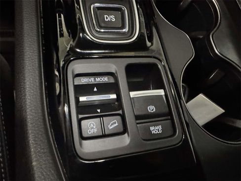 Used 2023 Honda Pilot EX-L image 25