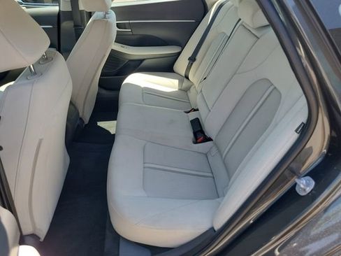 Used 2025 Hyundai Sonata SEL FWD image 27