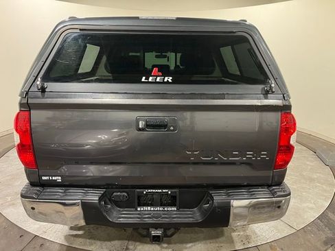 Used 2014 Toyota Tundra Limited w/ Limited Premium Package image 10