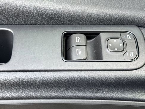 Used 2024 Mercedes-Benz Sprinter 3500 image 24