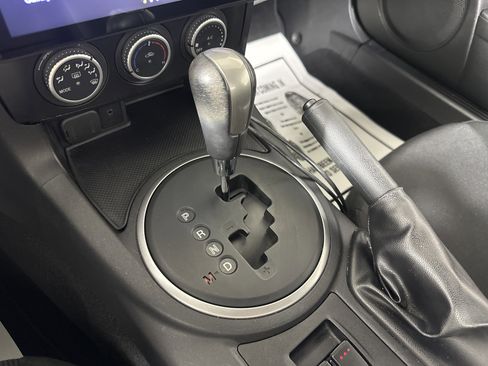 Used 2013 MAZDA MX-5 Miata Club image 17