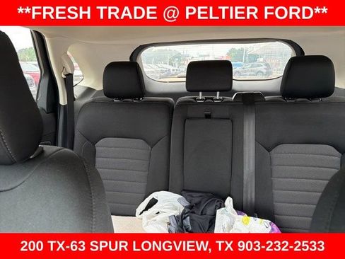 Used 2020 Ford Edge SE FWD image 16