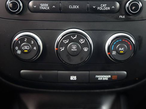 Used 2016 Kia Soul w/ Convenience Package FWD image 30