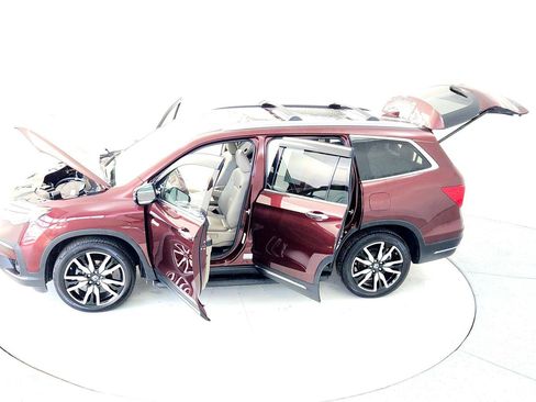 Used 2019 Honda Pilot Elite image 22