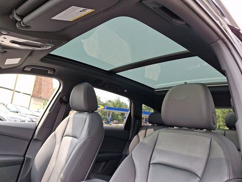 Certified 2023 Audi Q7 3.0T Premium Plus w/ Premium Plus Package AWD/4WD image 16