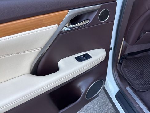 Used 2017 Lexus RX 350 FWD w/ Premium Package image 7