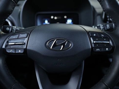 Used 2023 Hyundai Kona Limited image 32