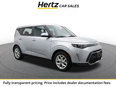 Used 2025 Kia Soul LX w/ LX Technology Package