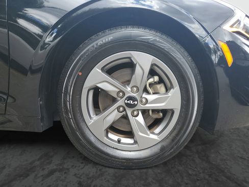 Used 2023 Kia K5 LXS FWD image 6