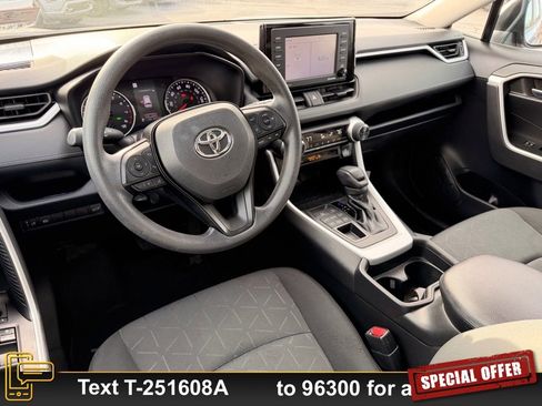 Used 2020 Toyota RAV4 XLE image 12