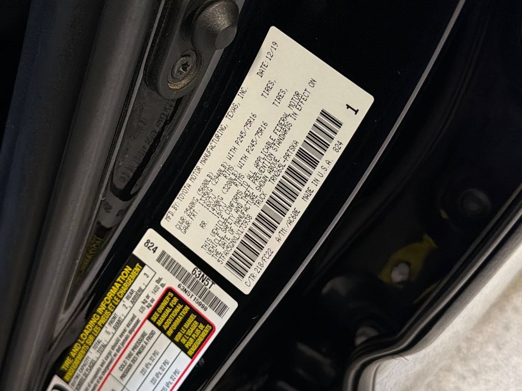 Used 2020 Toyota Tacoma SR5 RWD image 52