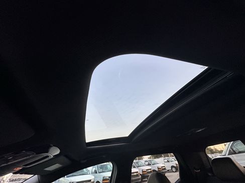 Used 2022 Hyundai Santa Cruz Limited image 33