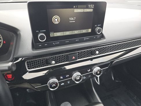 Certified 2025 Honda Civic Sport image 33