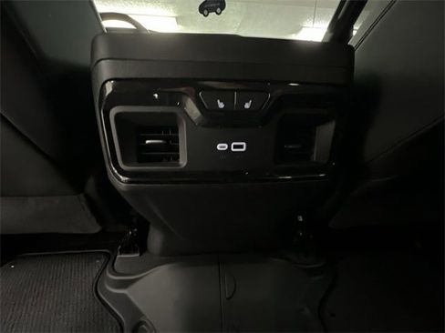 Certified 2024 GMC Sierra 2500 AT4 w/ AT4 Premium Plus Package image 58