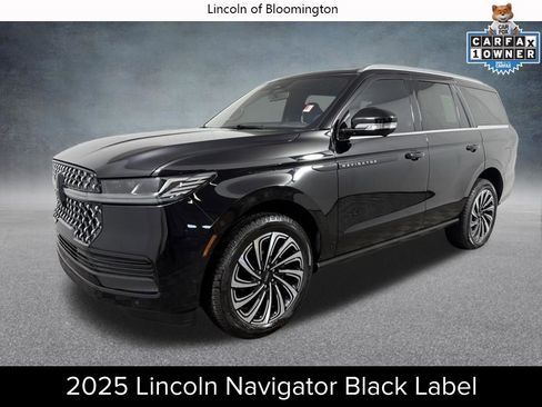 Used 2025 Lincoln Navigator Black Label AWD/4WD image 1