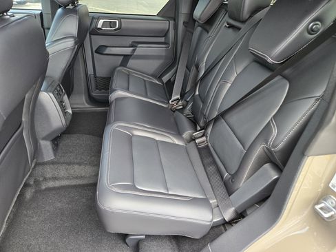 New 2026 Ford Bronco Outer Banks AWD/4WD image 18