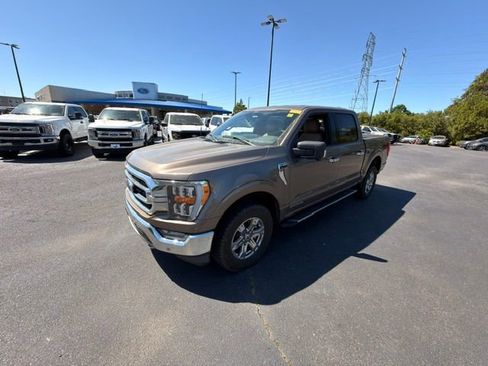 Used 2021 Ford F150 XLT w/ Equipment Group 302A High image 3