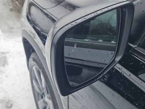 Used 2025 Honda Pilot Sport image 20