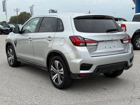 Used 2023 Mitsubishi Outlander Sport ES image 3
