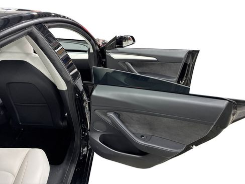 Certified 2023 Tesla Model 3 Standard Range RWD image 12
