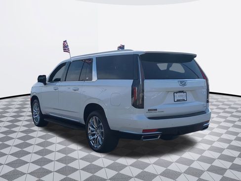Certified 2023 Cadillac Escalade ESV Premium Luxury w/ LPO, Radiant Package AWD/4WD image 6