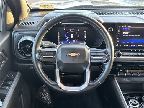 Used 2023 Chevrolet Colorado LT w/ LT Convenience Package image 13