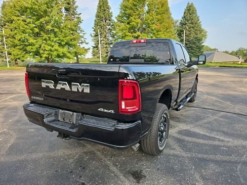 Used 2025 RAM 2500 Laramie AWD/4WD image 6