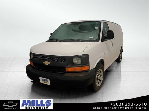 Used 2013 Chevrolet Express 1500 image 1