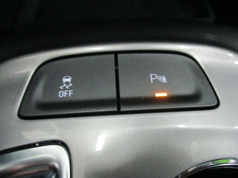 Used 2024 Chevrolet Malibu LT image 23