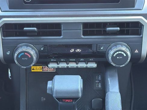 Used 2024 Toyota Tacoma TRD Sport image 22