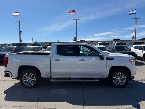 Used 2021 GMC Sierra 1500 SLT image 3