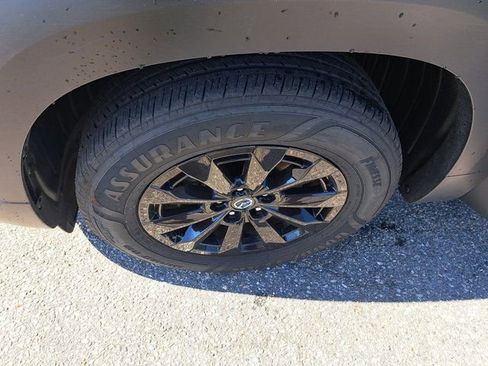 Used 2025 MAZDA CX-50 AWD 2.5 Hybrid w/ Premium Pkg image 28